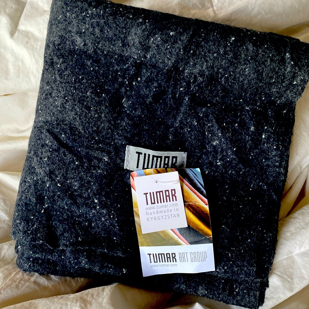 Scarf Tumar 70% wool 30% silk scarf grey